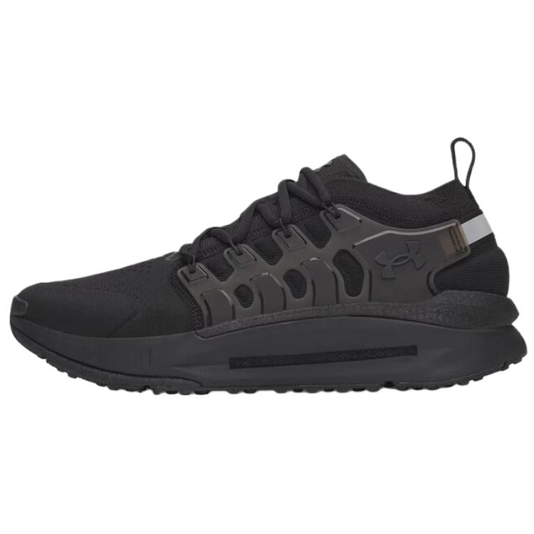 Under Armour Low top Casual Shoes Men's Black