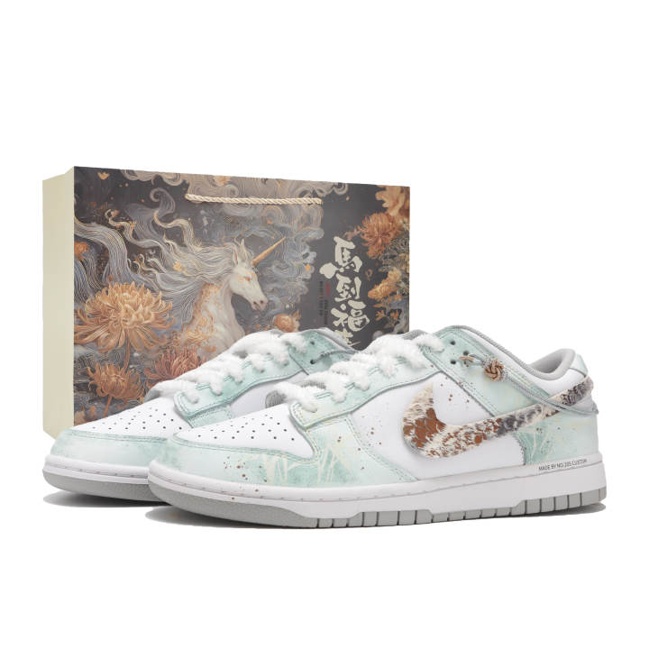 Nike Nike Dunk Cushioning Low top Skateboard Shoes Women's Azure