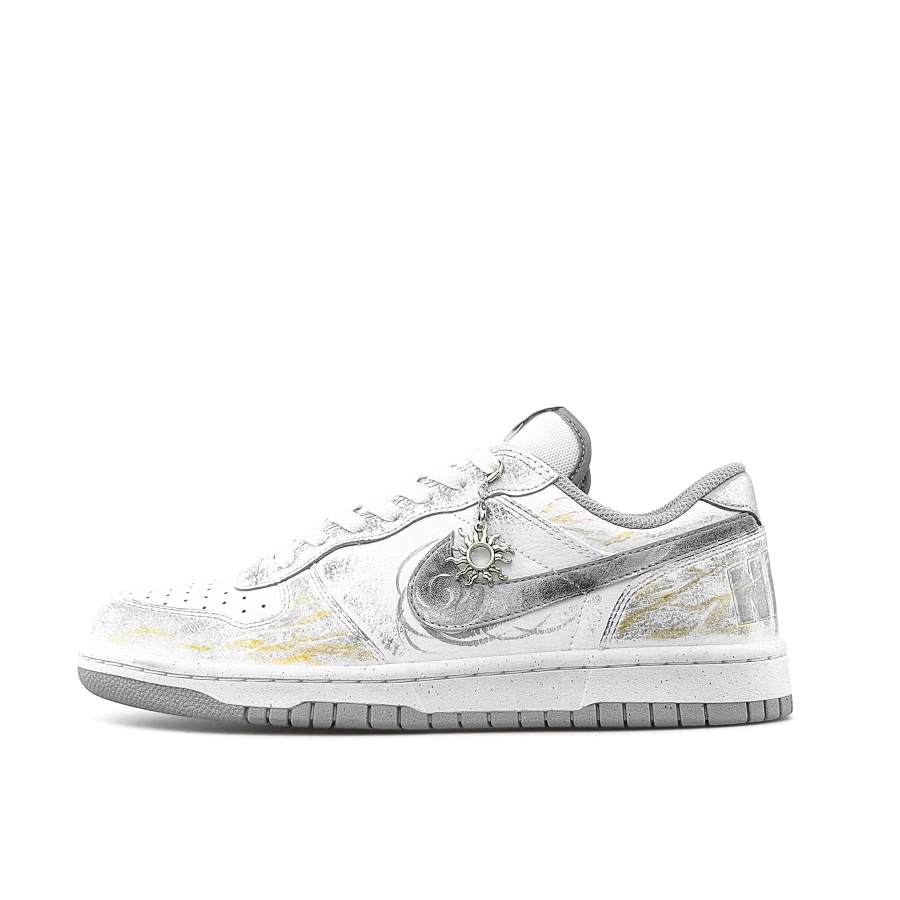 Nike Nike Big Abrasion Resistant Low top Skateboard Shoes Men's White Gray Silver