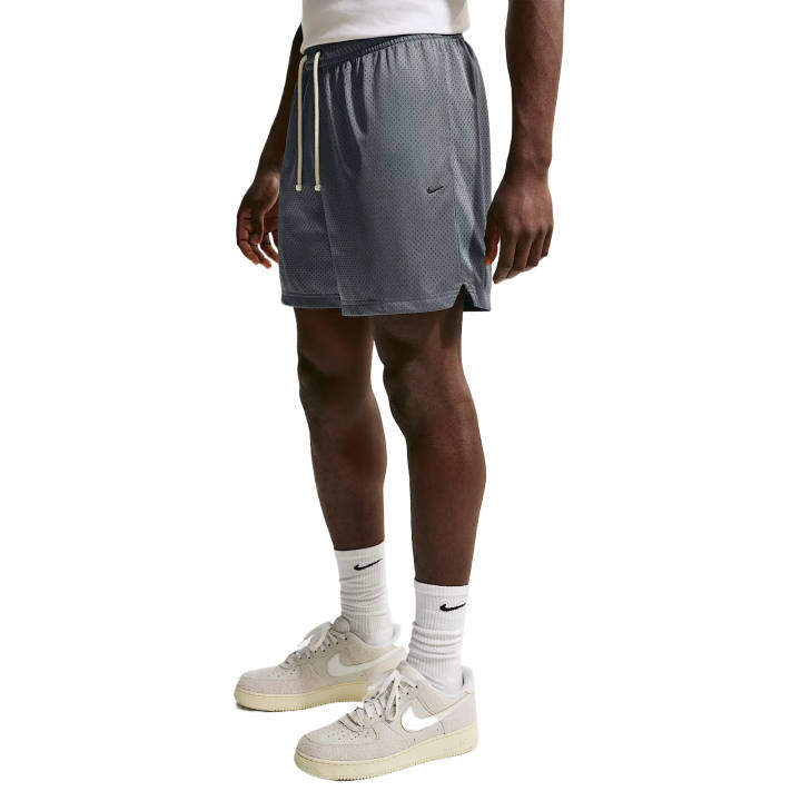 Nike Nike Standard Issue Men's 5" Practice Mesh Basketball Shorts