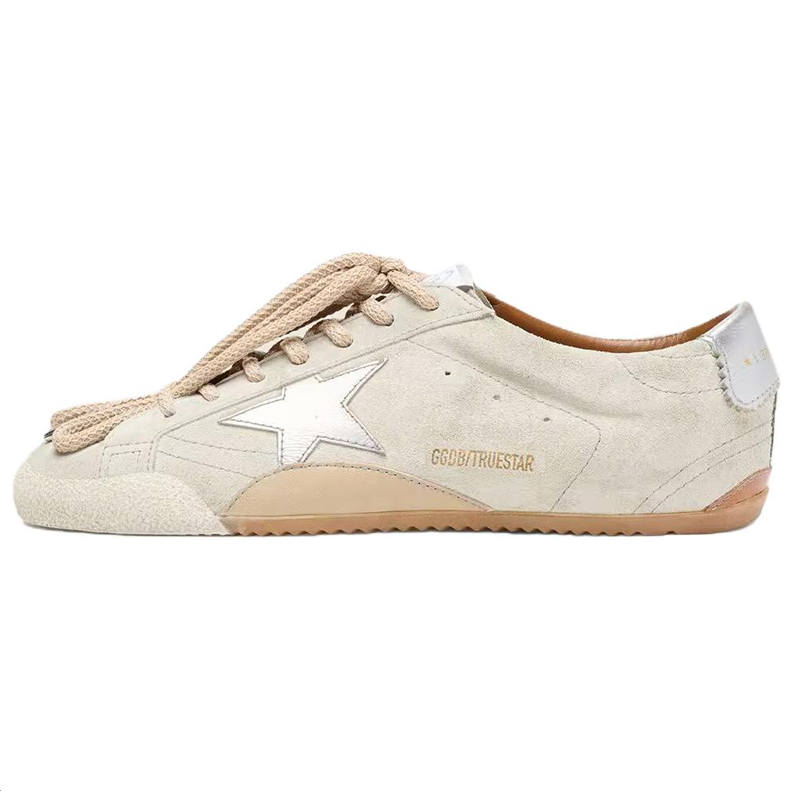 Golden Goose True Star Low top Casual Shoes Men's Light Gray