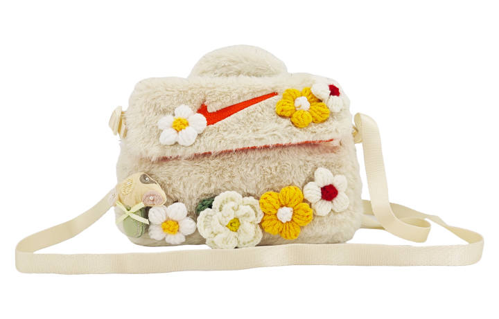 Nike Nike Fabric Handbag Women's White