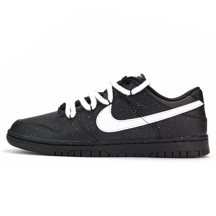 Nike Nike Dunk Fashion Versatile Black White Leather Slip Resistant Cushioning Abrasion Resistant Low top Skateboard Shoes