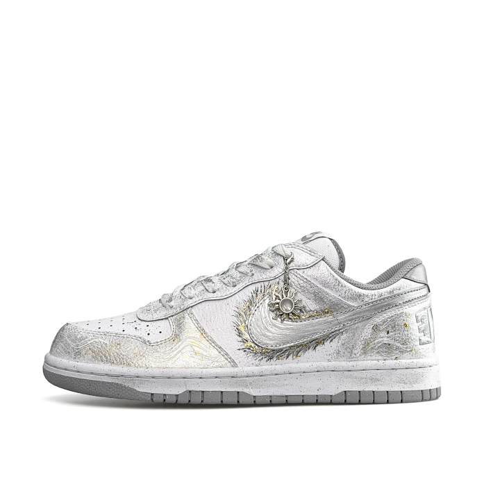 Nike Nike Big Abrasion Resistant Low top Skateboard Shoes Men's White Gray Silver
