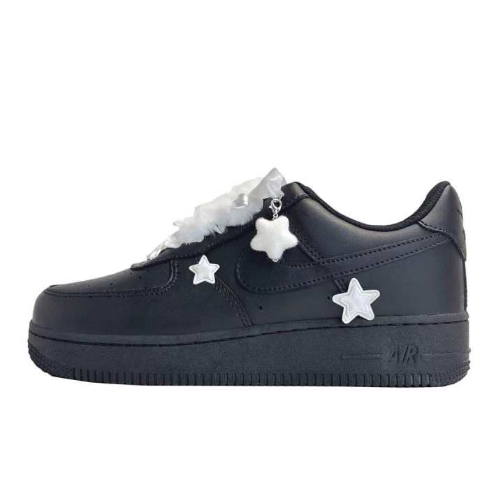 Nike Nike Skateboard Shoes Unisex Low Top Black White Colorway