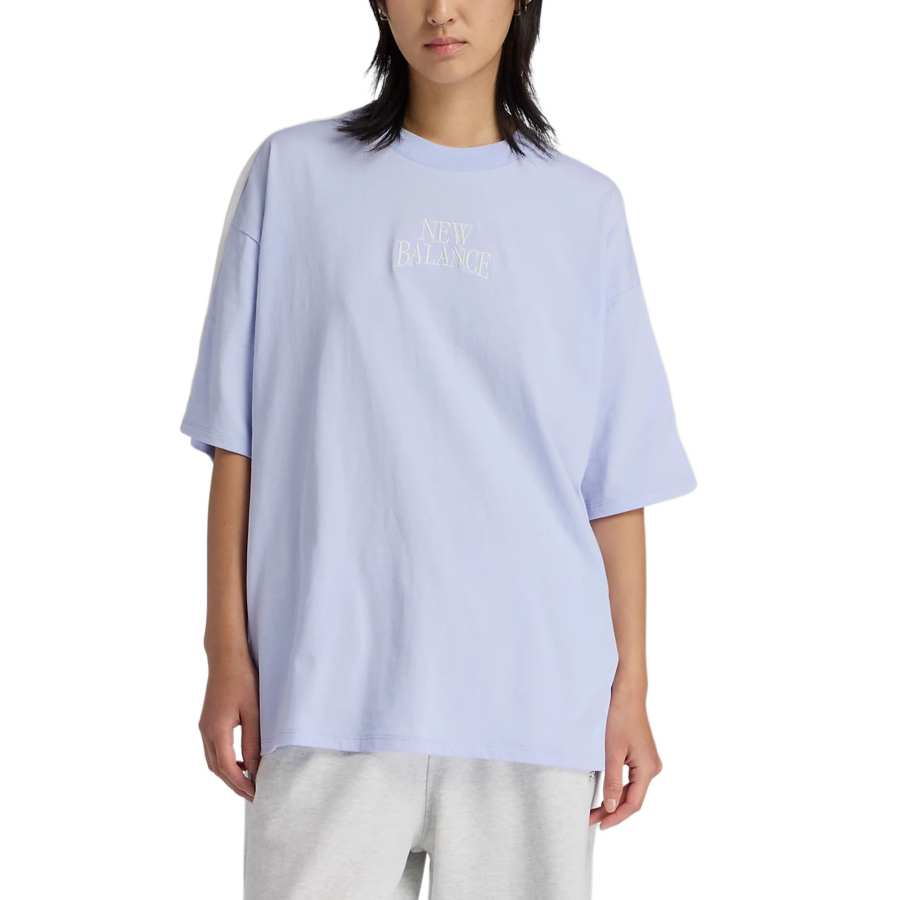 New Balance New Balance T Shirts Women's Daybreak Crew Neck Moderate Straight Fit