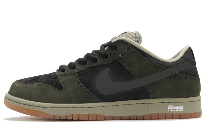 Nike Nike Dunk SB Ling Shan Doll, Soul Craft Low top Skateboard Shoes Unisex Black Green