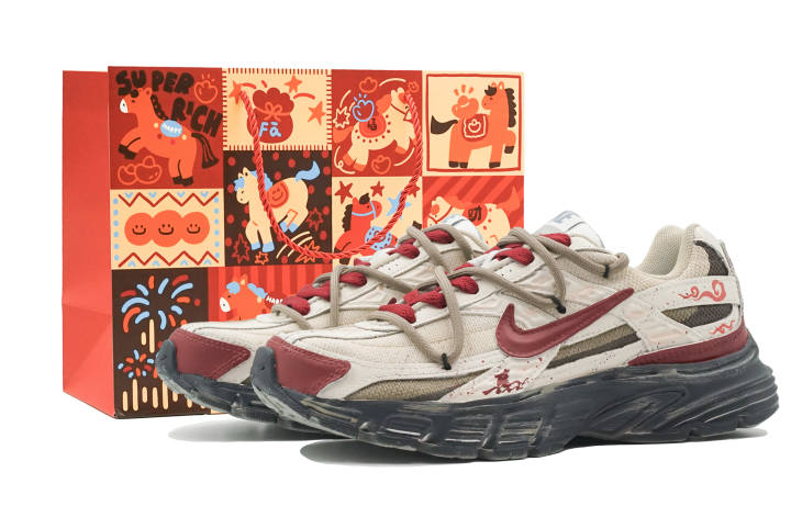 Nike Nike Initiator Low top Running Shoes Unisex Beige Red