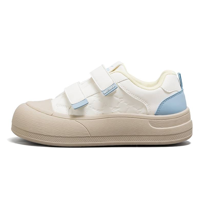 Warrior Height Increasing Abrasion Resistant Lightweight Low top Skateboard Shoes Women's Beige Light Blue