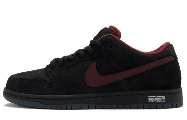 Nike Nike Dunk SB Yuan Black Hole Low top Skateboard Shoes Unisex Black Red