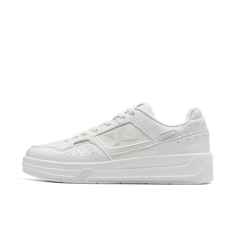 XTEP Slip Resistant Abrasion Resistant Slip Resistant Abrasion Resistant Low top Skateboard Shoes Women's Sail White