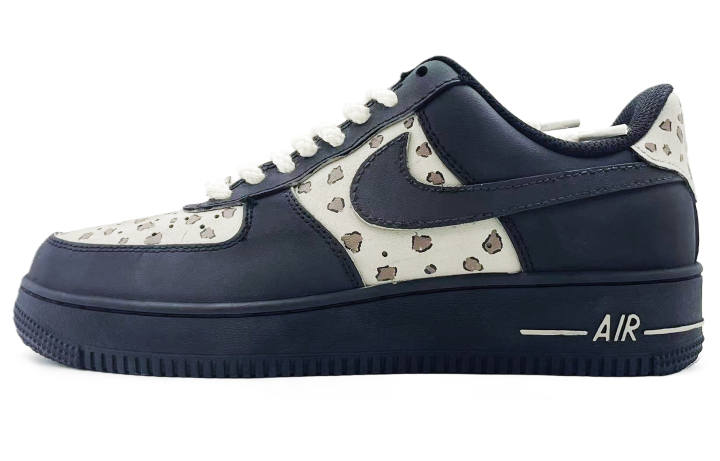 Nike Nike Air Force 1 Abrasion Resistant Abrasion Resistant Low top Skateboard Shoes Unisex Black Brown