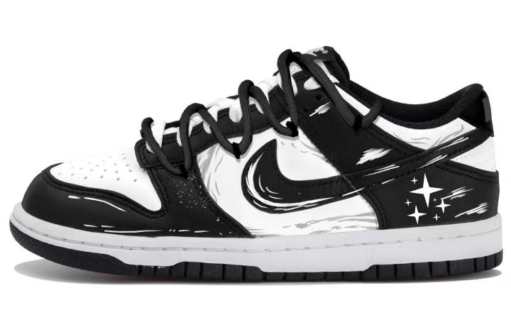 Nike Nike Dunk Low top Skateboard Shoes Black Teenagers