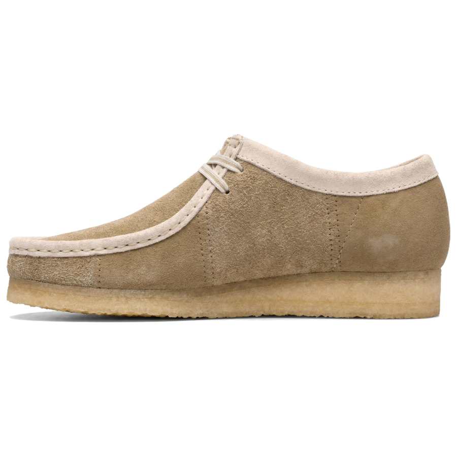 Clarks Casual Shoes Men's Yellow