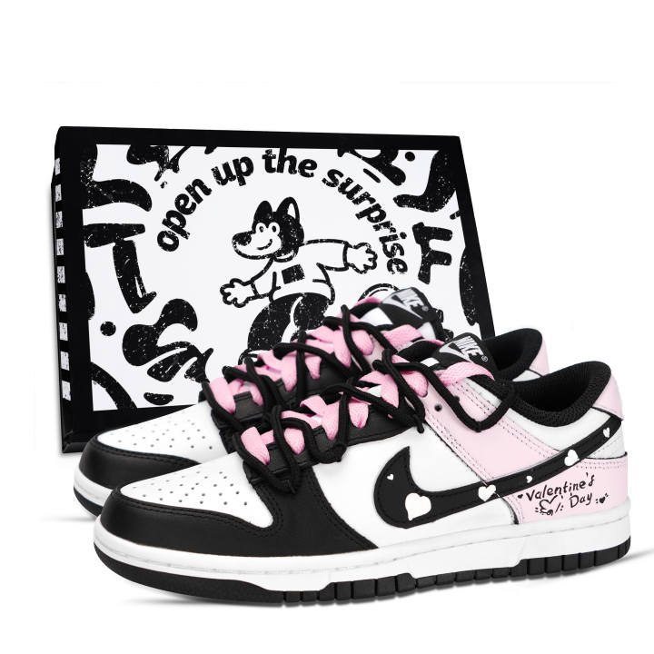 Nike Nike Dunk Black White Valentinesday Slip Resistant Abrasion Resistant Slip Resistant Abrasion Resistant Low top