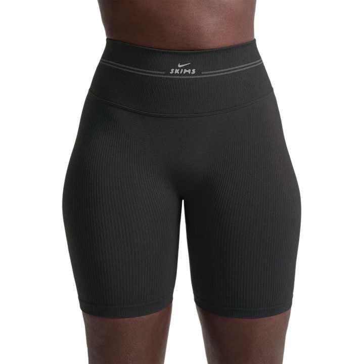 Nike NikeSKIMS Ribbed Seamless Women's 5" Shorts