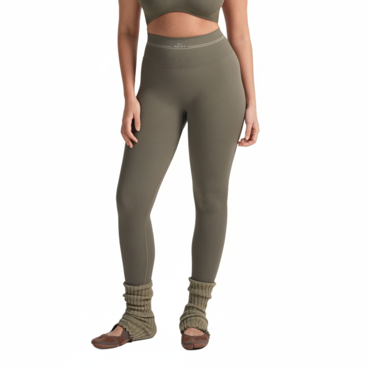 Nike NikeSKIMS Ribbed Seamless Women's High-Waisted 26" Leggings