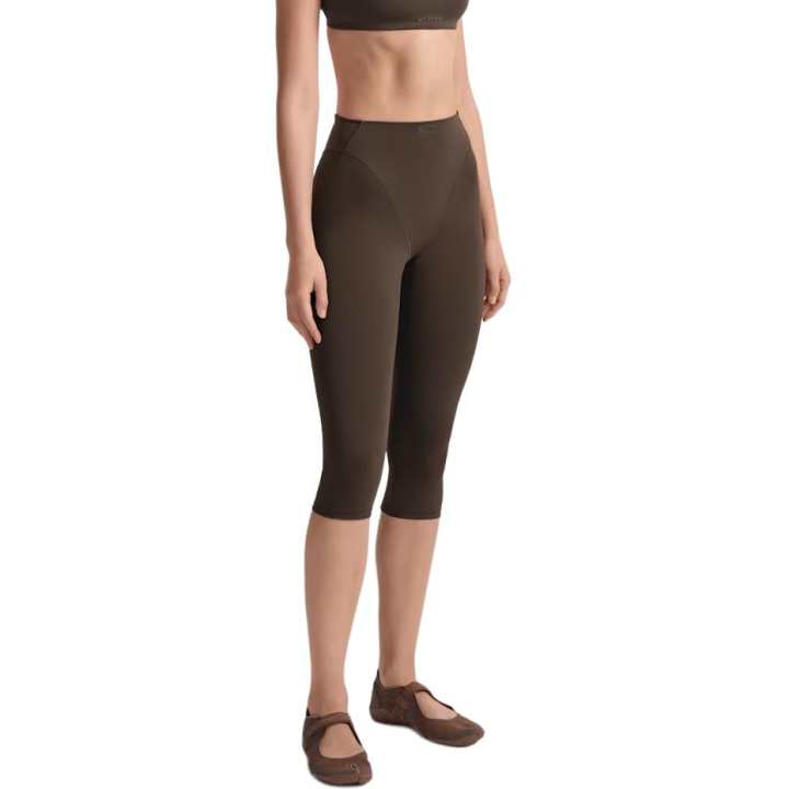 Nike NikeSKIMS Matte Women's V-Panel 17" Cropped Leggings