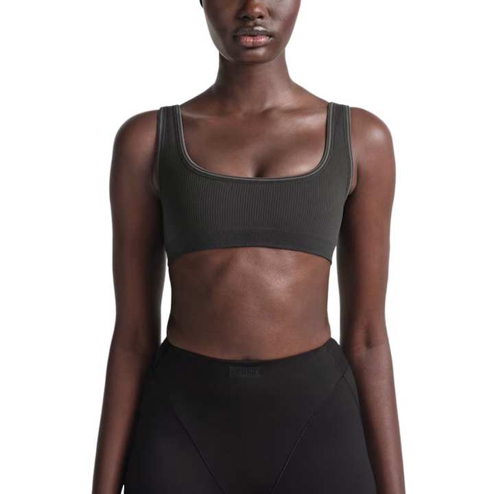 Nike NikeSKIMS Ribbed Seamless Women's Micro-Scoop Bra