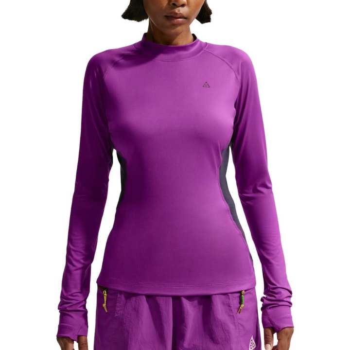 Nike Nike Nike Nike "Wildsee" Women's Base Layer Long-Sleeve Top