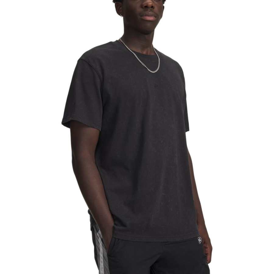 Under Armour T Shirts Men's Black 001 Crew Neck