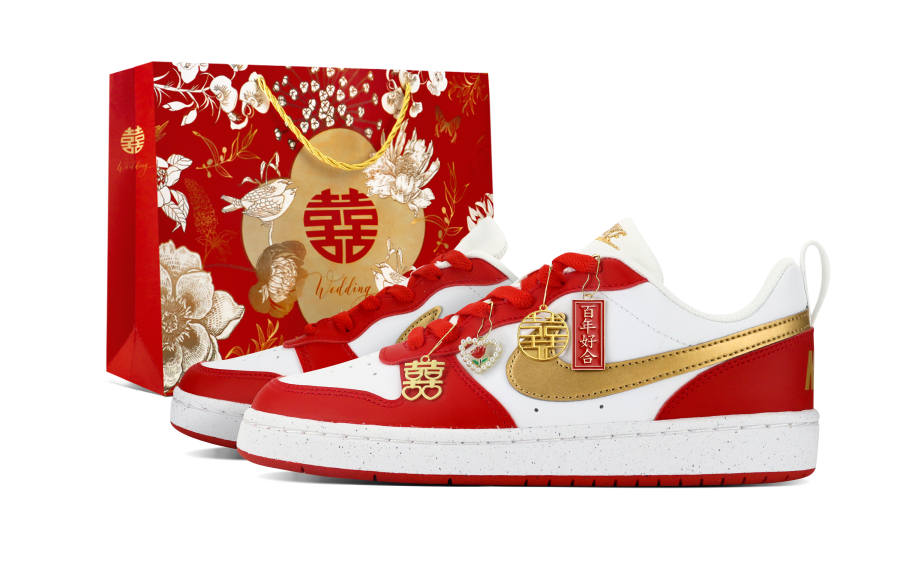 Nike Nike Court Borough Low top Skateboard Shoes Red Teenagers