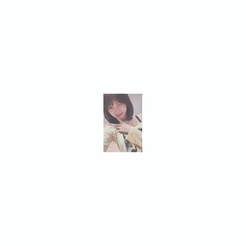 HYBE Miyashiki Sakura, Kim Chaeyoon, Xu Yunzhen, Nakamura Ichie, Hong Un Chae SPAGHETTI LE SSERAFIM Fiery Online