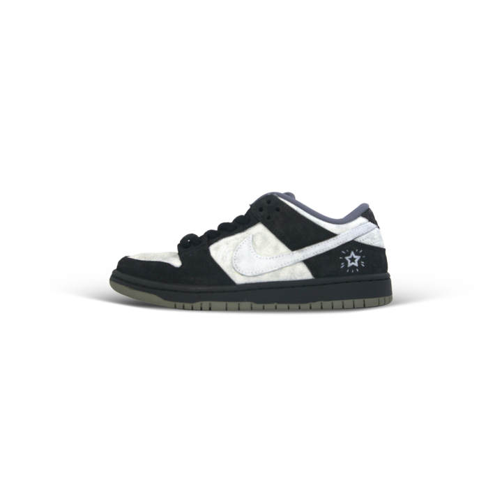 Nike Nike Dunk SB Starry Night Chessboard Suede Street Abrasion Resistant Low top Couple Unisex Black White
