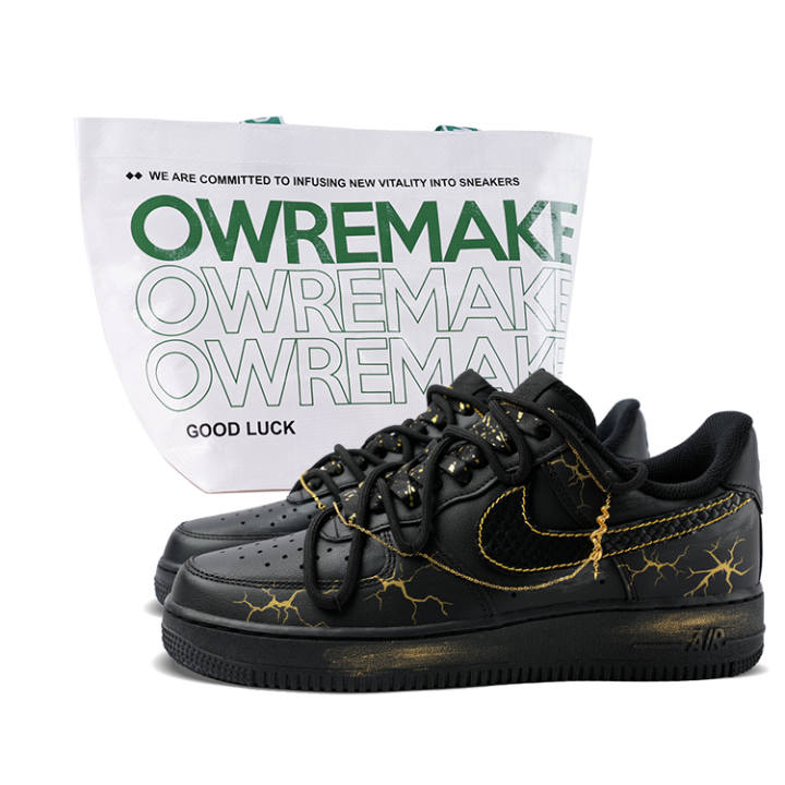 Nike Nike Air Force 1 Low top Skateboard Shoes Men's Black Gold
