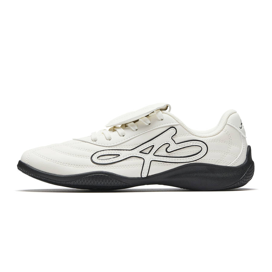 Anta Abrasion Resistant Lightweight Breathable Low top Casual Shoes Women's Ivory White/Basic Black