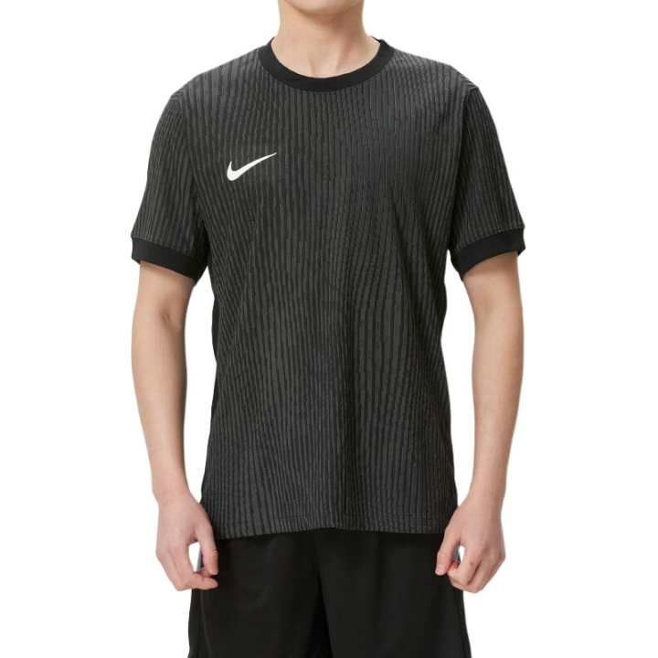 Nike Nike Swoosh T Shirts Men's Black Crew Neck Moderate