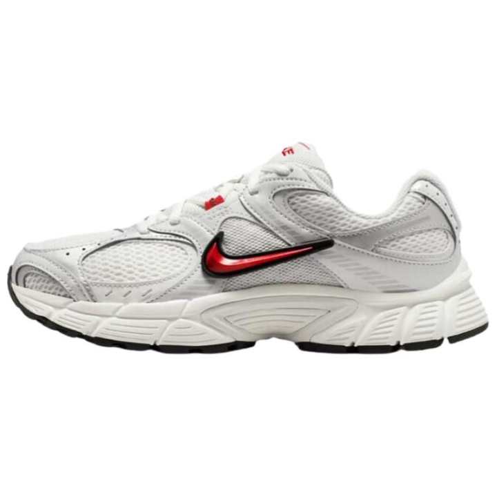 Nike Nike V5 RNR Low top Running Shoes Women's White