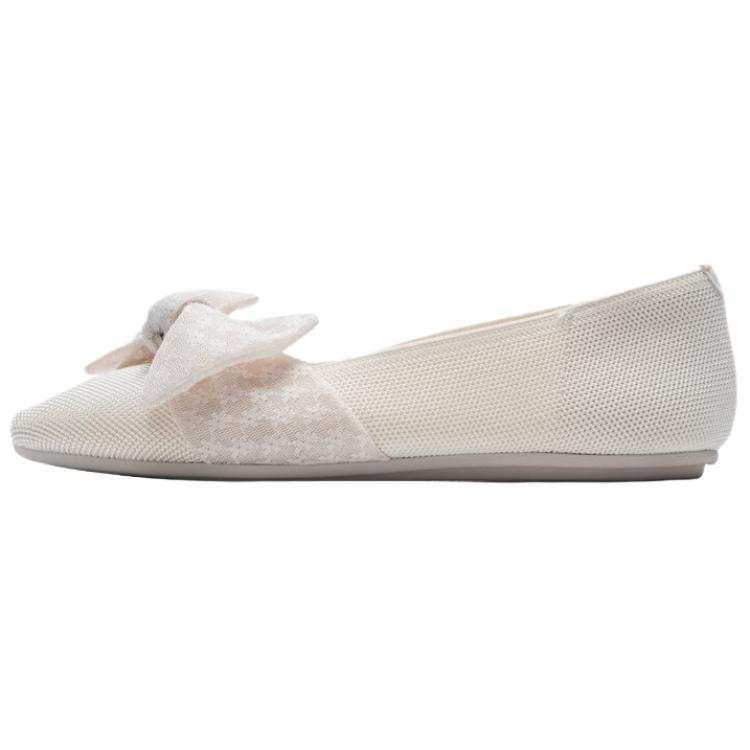 Skechers Air Cooled Memory Foam Women's Casual Shoes Women's Ecru
