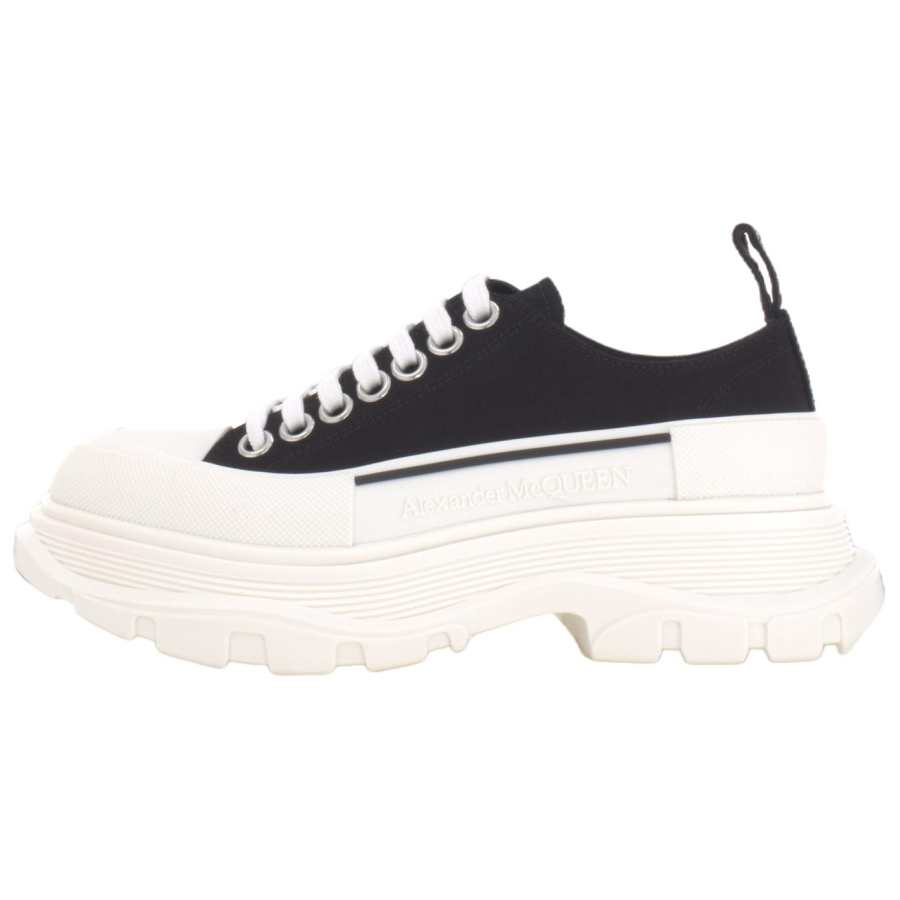 Alexander McQueen Tread Slick Low Lace Up 'Black White' FW21 Women's