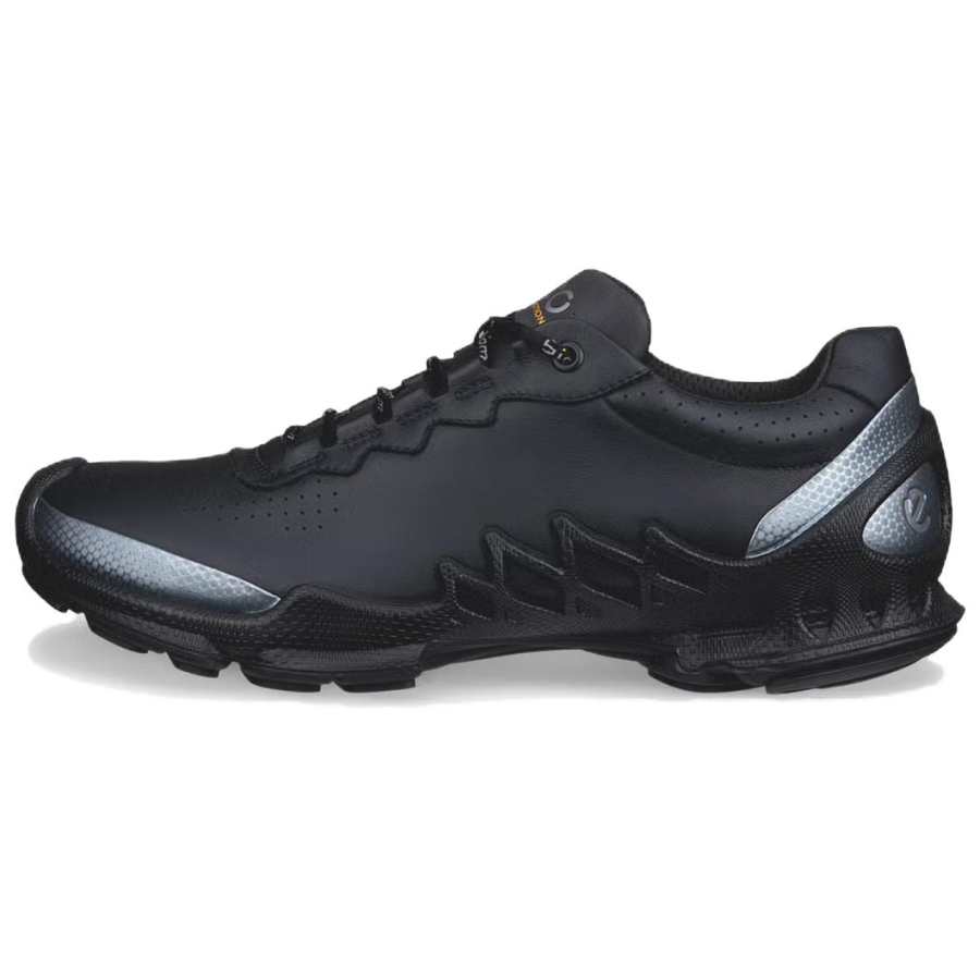 Ecco Ecco BIOM AEX Leather Low top Casual Shoes Men's Black