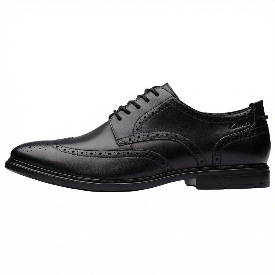 Clarks Banbury Tip Leather Dress Shoes Men's Black