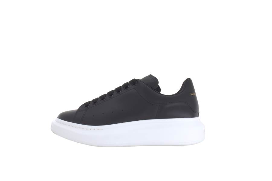 Alexander McQueen Oversized Sneaker Low top Skateboard Shoes Men's Black White