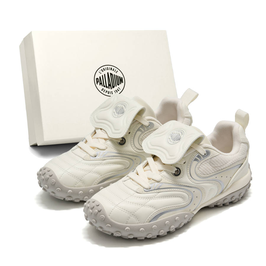 Palladium Casual Shoes Women's Low Top White