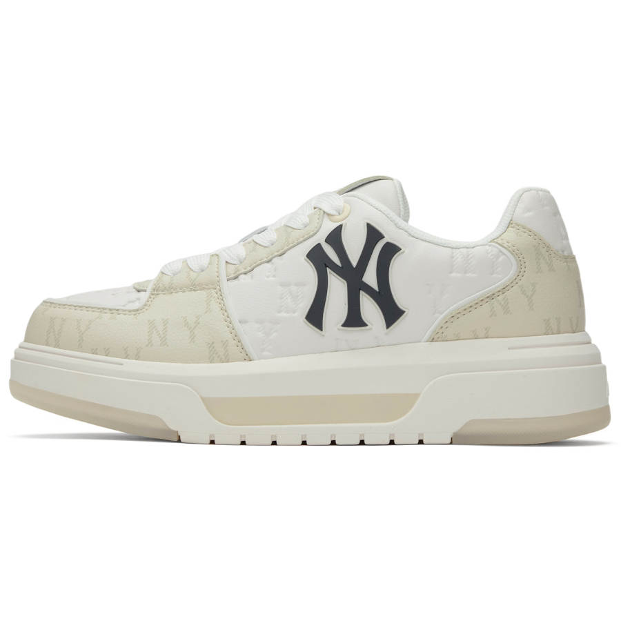 MLB New York Yankees Synthetic Leather Low top Skateboard Shoes Unisex Ivory White