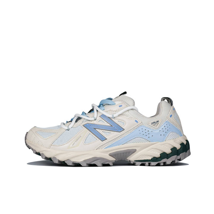 New Balance New Balance 610T Low top Hiking Shoes Unisex Beige White Blue