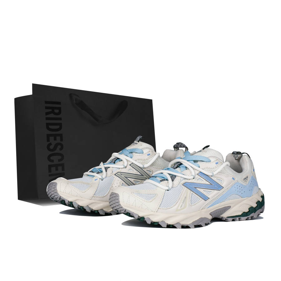 New Balance New Balance 610T Low top Hiking Shoes Unisex Beige White Blue