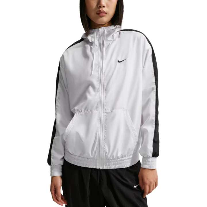 Nike Nike Sportswear Classics Jackets & Coats Women's