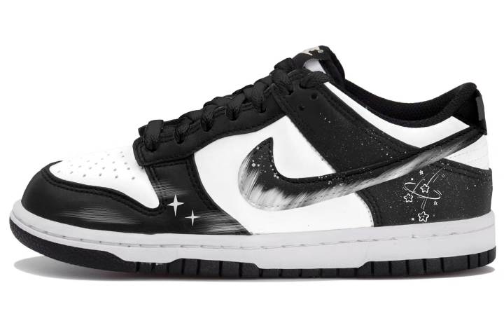 Nike Nike Dunk Low top Skateboard Shoes Black Teenagers