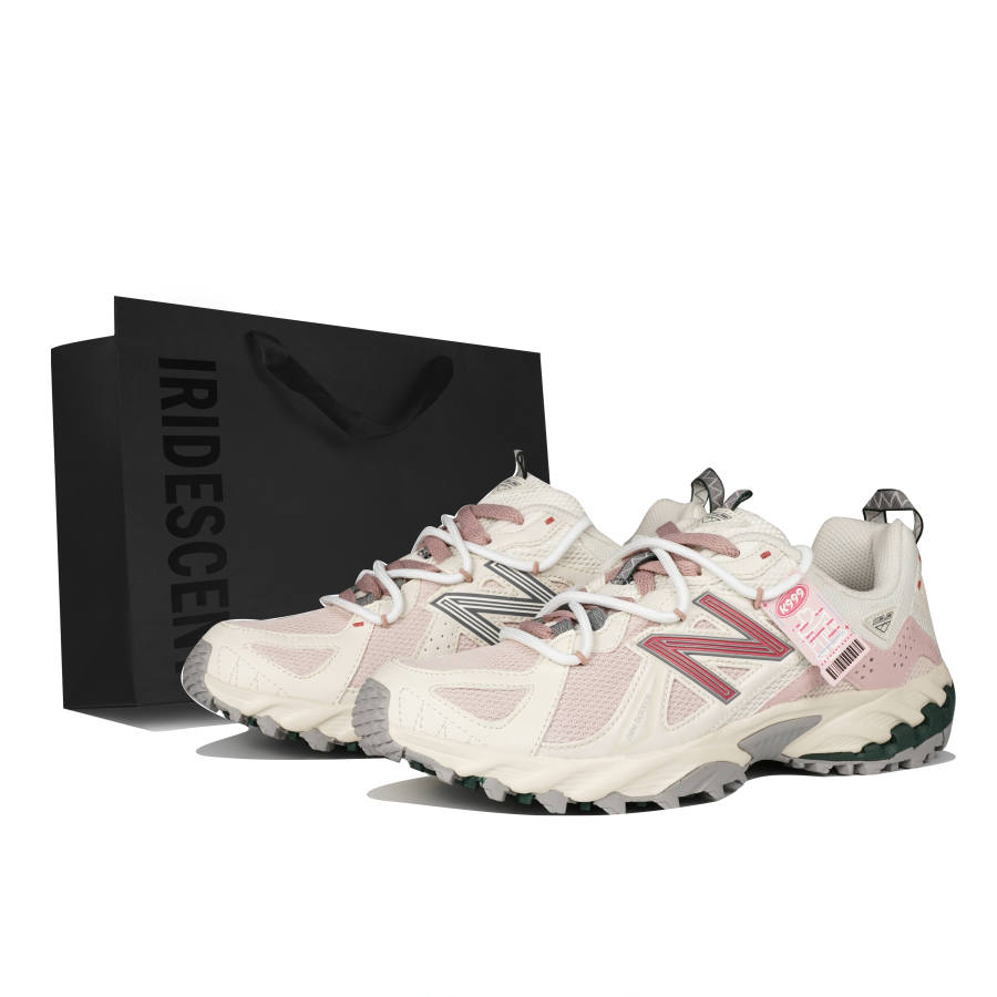 New Balance New Balance 610T Low top Hiking Shoes Unisex Beige White Pink