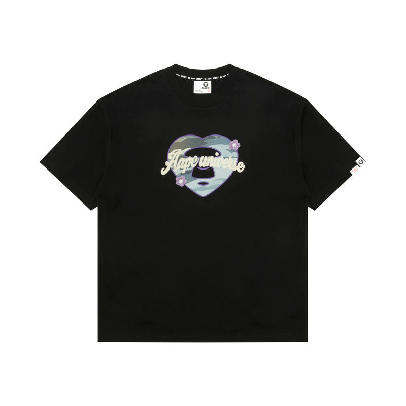 Aape Aape heart-appliqué T-shirt