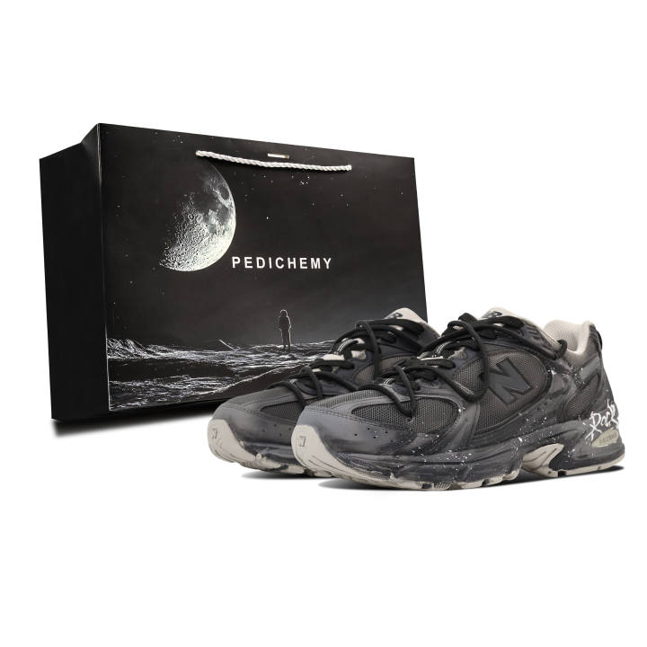 New Balance New Balance NB 530 Running Shoes Unisex Gray D Width