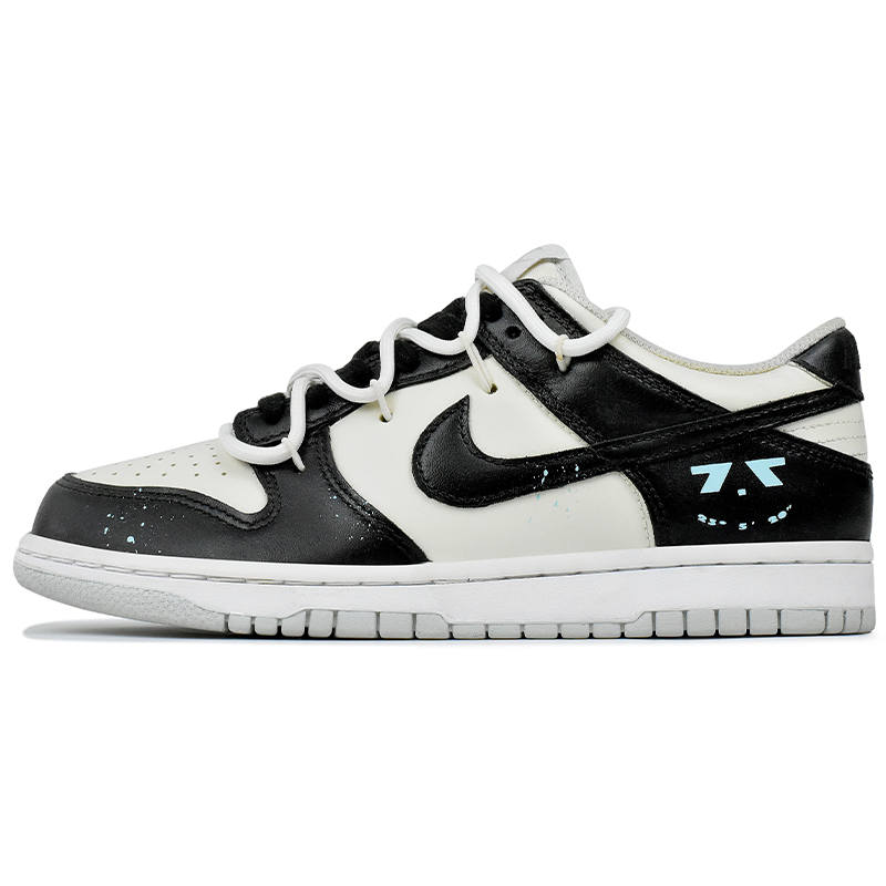 Nike Nike Dunk Abrasion Resistant Slip Resistant Low top Kids' Skateboarding Shoes Black Beige Blue Teenagers