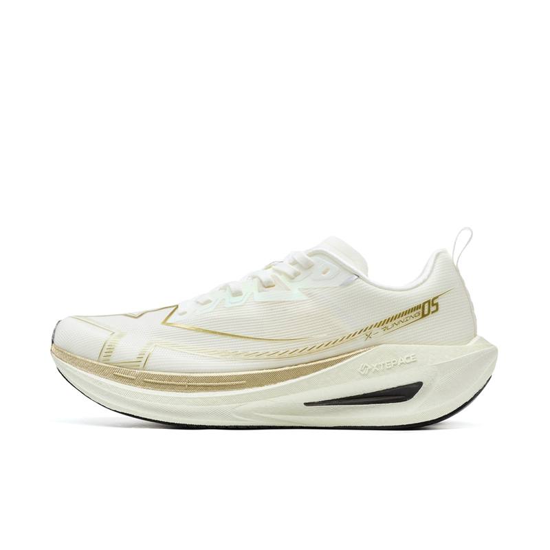 XTEP Fabric Slip Resistant Abrasion Resistant Low top Training Physical Fitness Test & Exam Running Shoes Men's