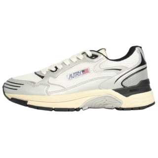 AUTRY Hyperway Leather Low top Casual Shoes Men's White