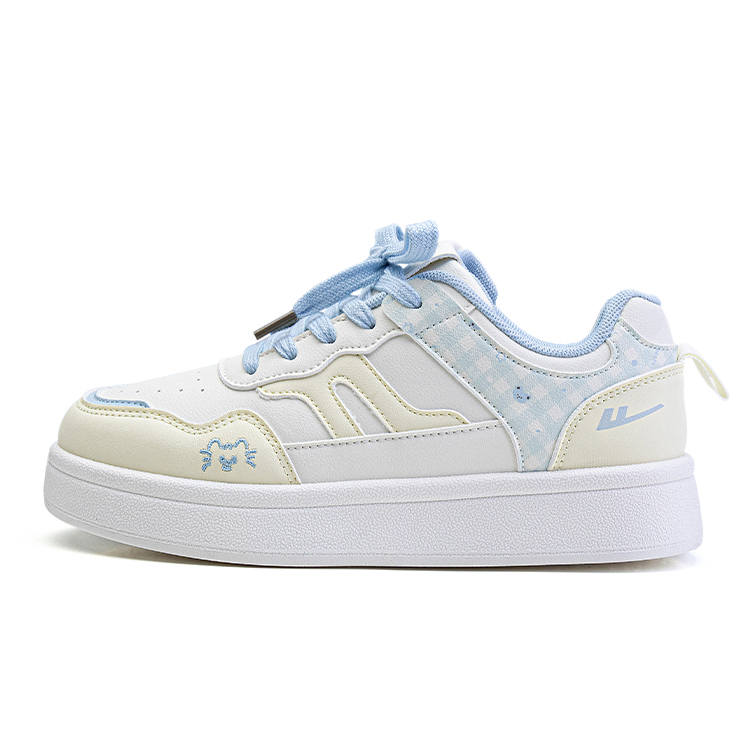 Warrior Coverage Height Increasing Abrasion Resistant Lightweight Breathable Low top Skateboard Shoes Women's